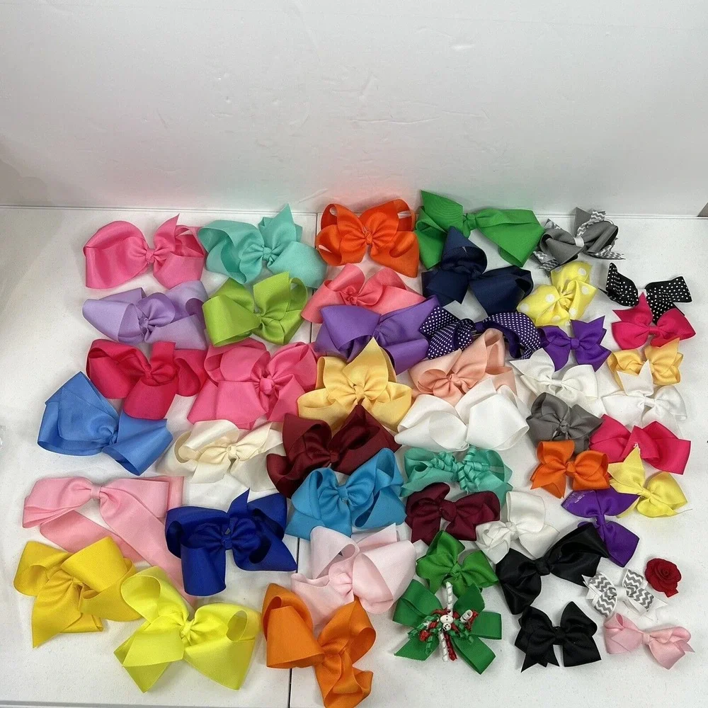 Girls Kids Hair Bow Holder Initial M White Wood Pink Ribbon 40+ Bow Lot Mix